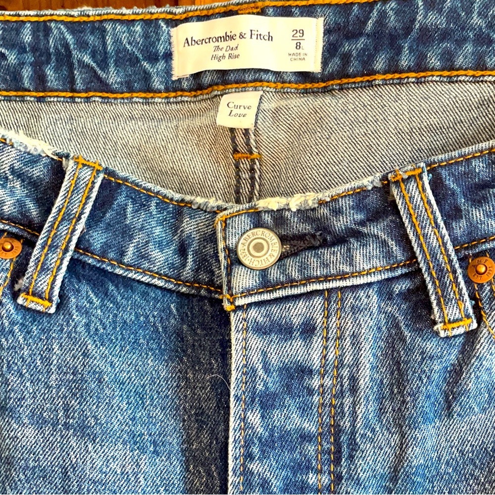 Abercrombie & Fitch Curve Love High Rise Dad Jean
